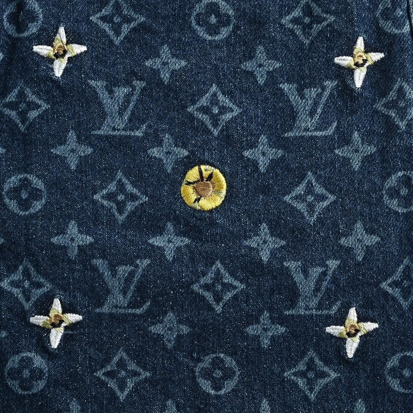 Louis Vuitton/